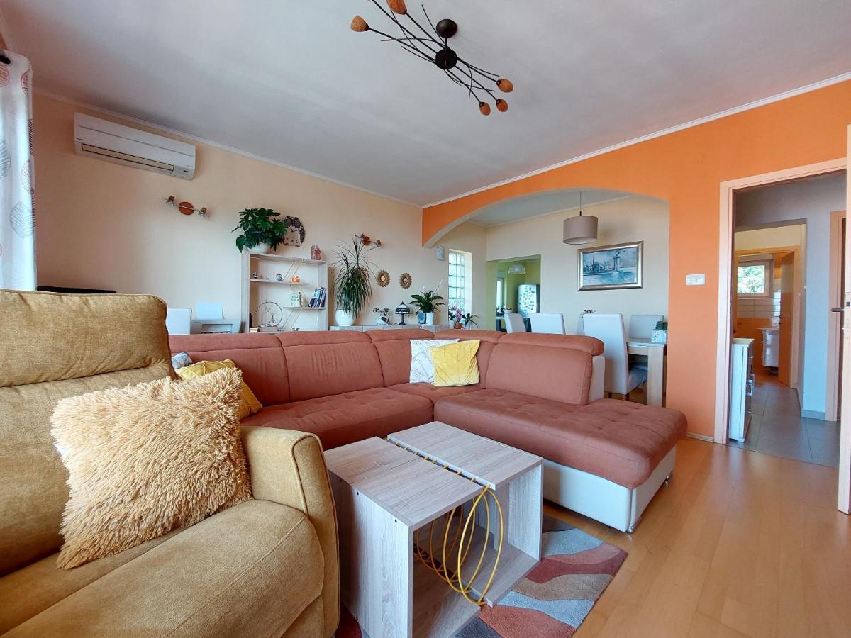 קריקווניצה Apartments Faran מראה חיצוני תמונה