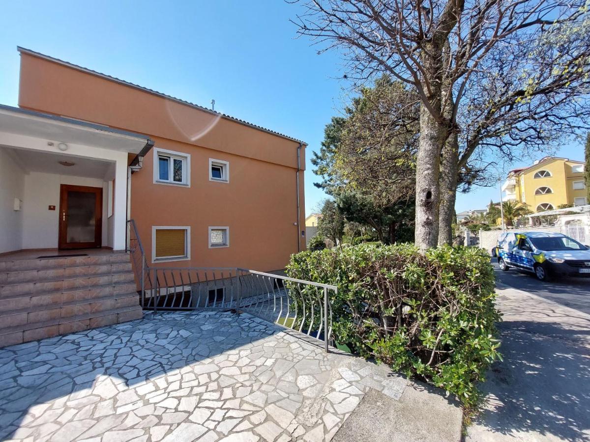 קריקווניצה Apartments Faran מראה חיצוני תמונה